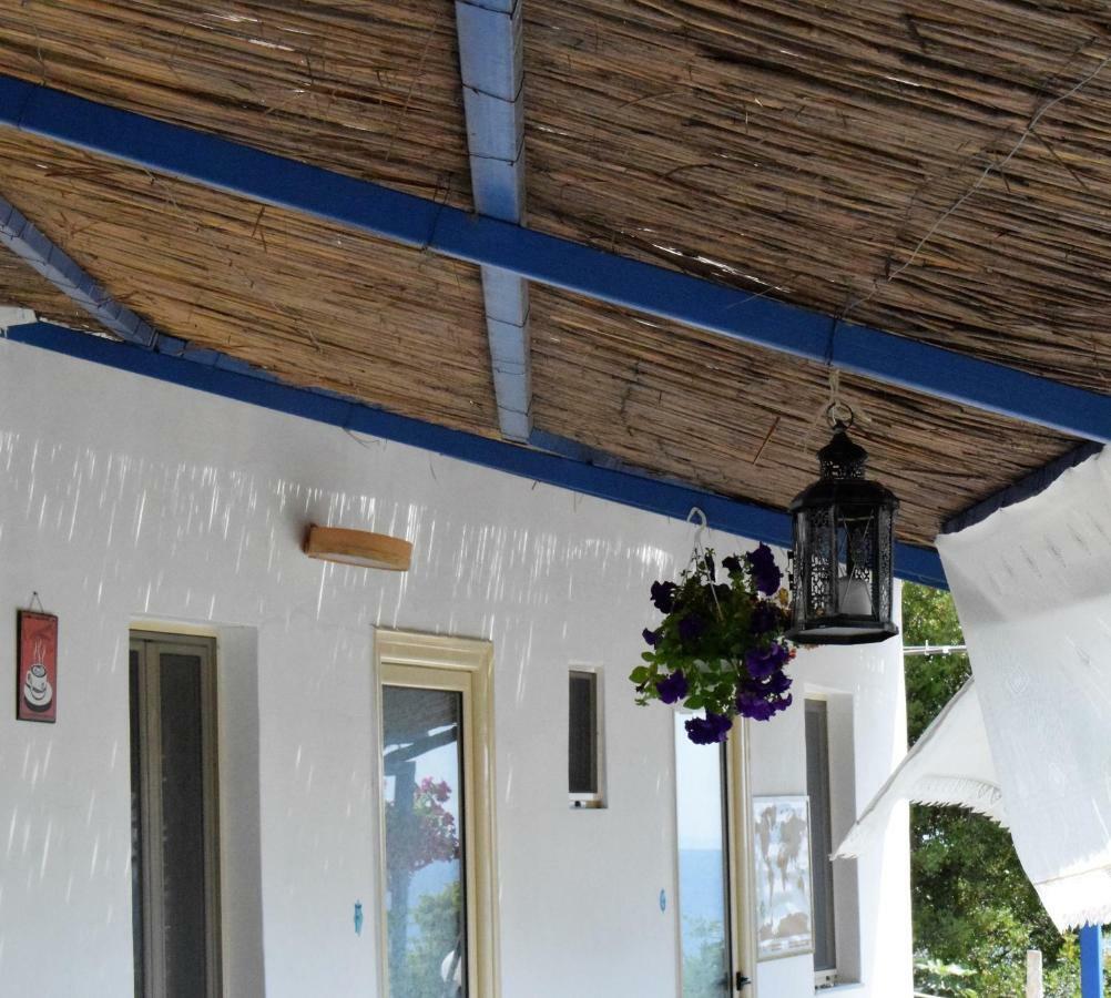 Standard Rooms By Scala Himare Exterior photo