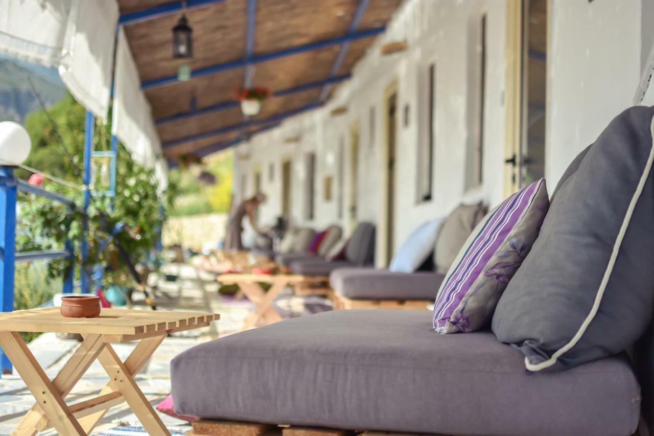 Standard Rooms By Scala Himare Exterior photo