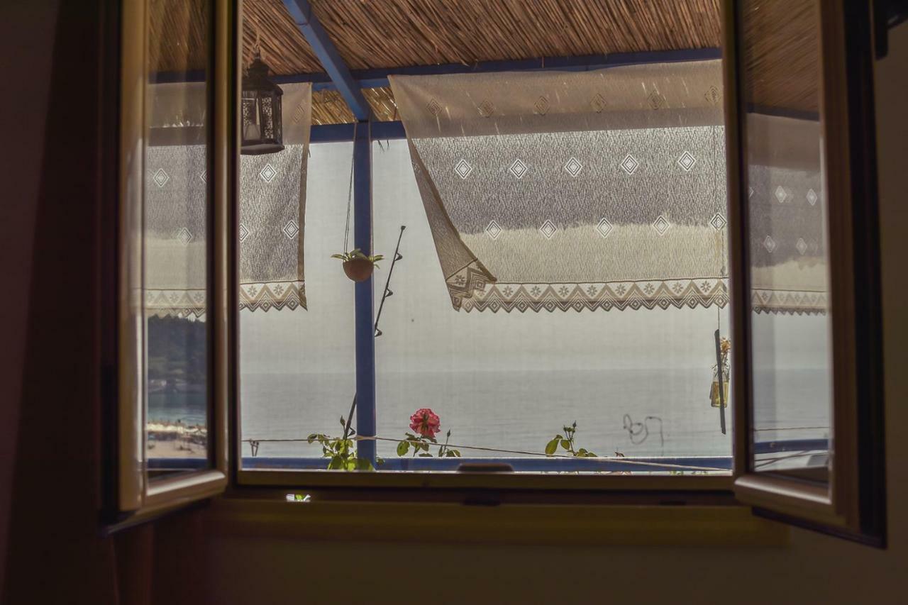 Standard Rooms By Scala Himare Exterior photo
